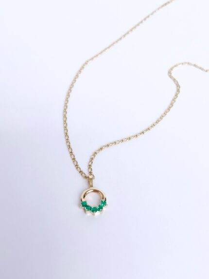 CADENA DONNA ESMERALDA