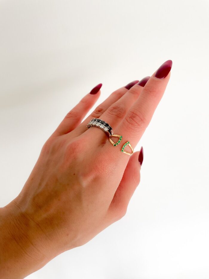 Anillo esmeralda